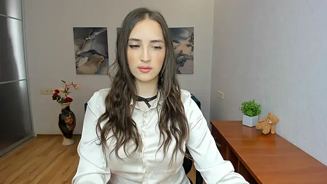 Snapshot of Effy_Royse chatting on 14, 6, 2026 Effy Royse online show from 14, 6, 2026
