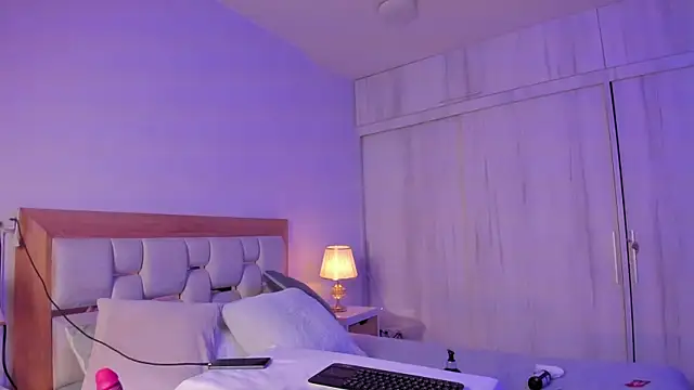 Snapshot of Bunny_Blush1 chatting on 11, 4, 2026 Bunny Blush1 online show from 11, 4, 2026