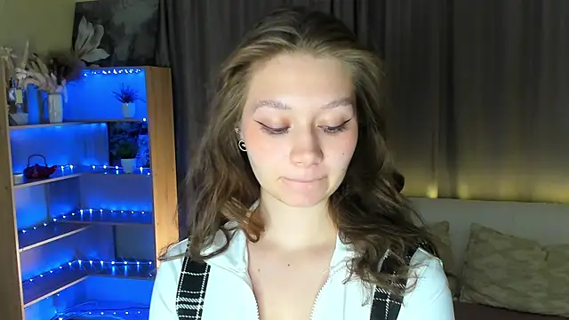 Snapshot of HolliBillig chatting on 29, 3, 2026 HolliBillig online show from 29, 3, 2026