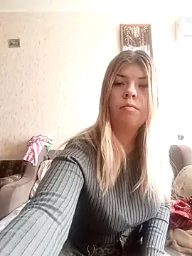 EvaTallor online show from 2, 4, 2026