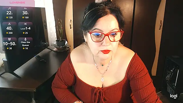 exiMIlf online show from 24, 2, 2026