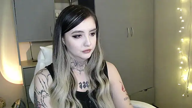 Rin Tozier online show from 19, 2, 2026