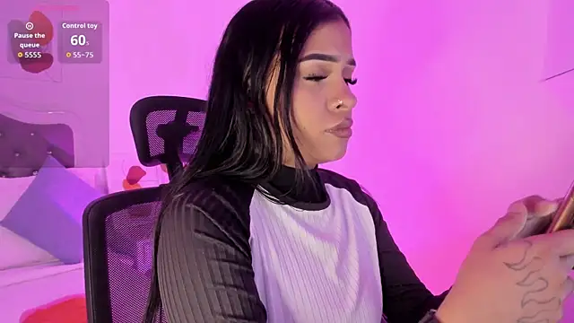 Aisha Haddad online show from 13, 2, 2026