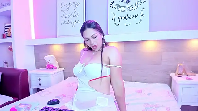 ZoeMoon-1 online show from 10, 3, 2026