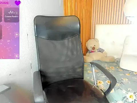 Snapshot of Jhoselinee chatting on 23, 2, 2026 Jhoselinee online show from 23, 2, 2026