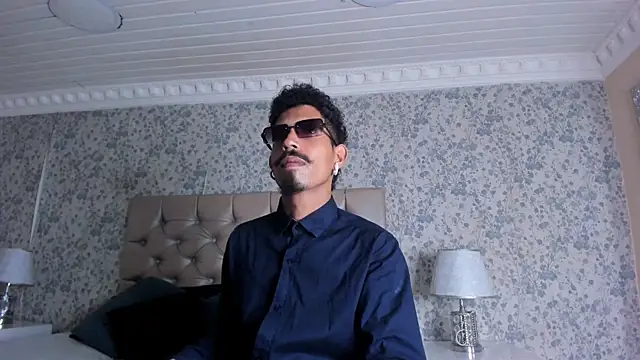 NoaahTylor online show from 19, 2, 2026