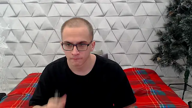 Snapshot of Pure_Aura chatting on 20, 2, 2026 Pure Aura online show from 20, 2, 2026