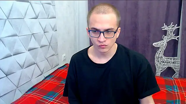 Snapshot of Pure_Aura chatting on 3, 3, 2026 Pure Aura online show from 3, 3, 2026