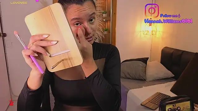 Hanna Williams   online show from 27, 2, 2026