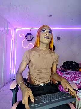 Snapshot of Violeta_R_ chatting on 10, 3, 2026 Violeta R online show from 10, 3, 2026