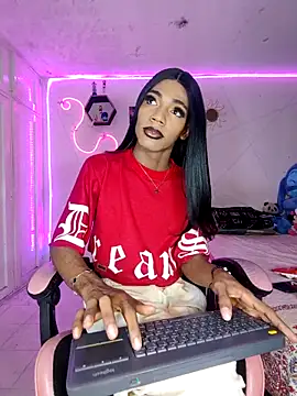 Snapshot of Violeta_R_ chatting on 29, 3, 2026 Violeta R online show from 29, 3, 2026