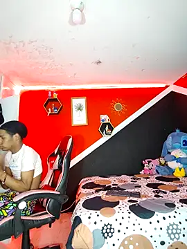 Snapshot of Violeta_R_ chatting on 15, 4, 2026 Violeta R online show from 15, 4, 2026