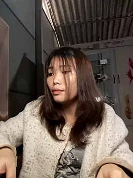 Girl-crazy1 online show from 19, 2, 2026