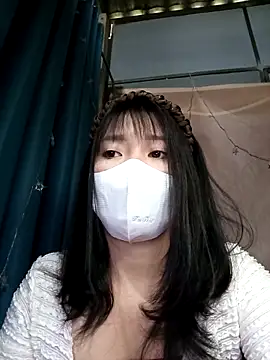 Girl-crazy1 online show from 18, 4, 2026