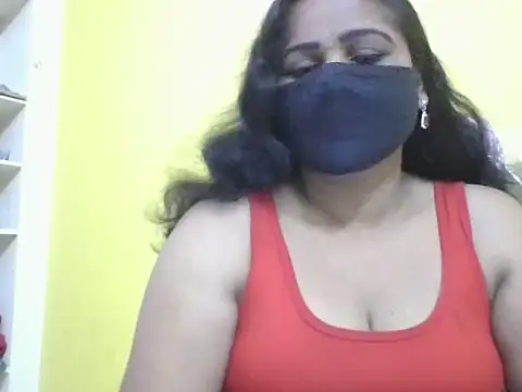 Snapshot of anu-reddyy chatting on 11, 6, 2026 anu-reddyy online show from 11, 6, 2026