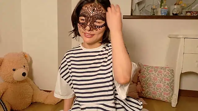 Mochi-Momo online show from 13, 6, 2026