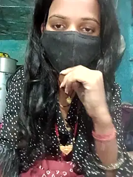 Desi Couple P online show from 18, 4, 2026