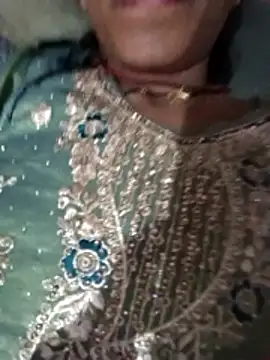 Desi Couple P online show from 4, 6, 2026
