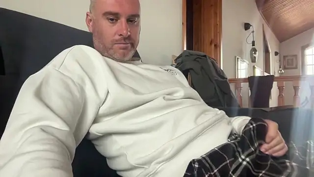 Snapshot of marcovik1 chatting on 14, 2, 2026 marcovik1 online show from 14, 2, 2026