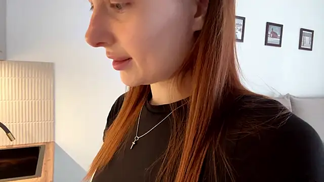 Snapshot of NyxaraBloom chatting on 18, 2, 2026 NyxaraBloom online show from 18, 2, 2026