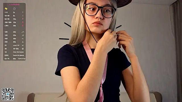 Snapshot of BeatrisRosel chatting on 18, 3, 2026 BeatrisRosel online show from 18, 3, 2026