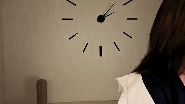 Snapshot of BeatrisRosel chatting on 24, 3, 2026 BeatrisRosel online show from 24, 3, 2026