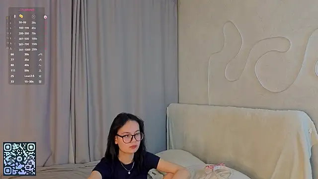 Snapshot of BeatrisRosel chatting on 15, 4, 2026 BeatrisRosel online show from 15, 4, 2026