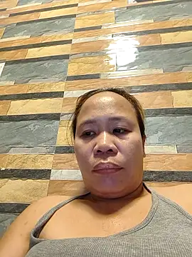 squirtshantal online show from 8, 2, 2026