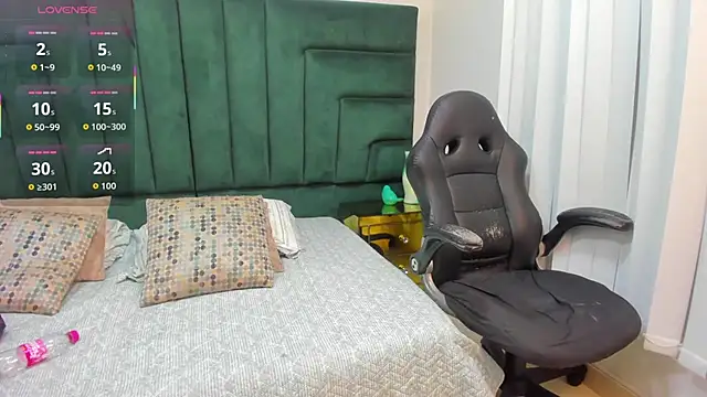 CatalinaBlaze online show from 6, 4, 2026