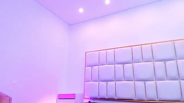 Violetta-foxx online show from 28, 2, 2026