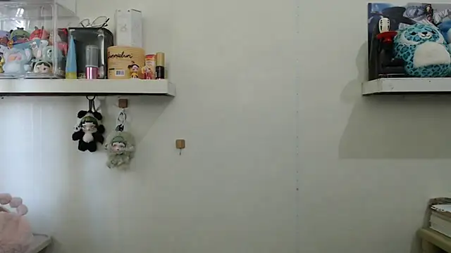 GloryKulikowski online show from 17, 2, 2026