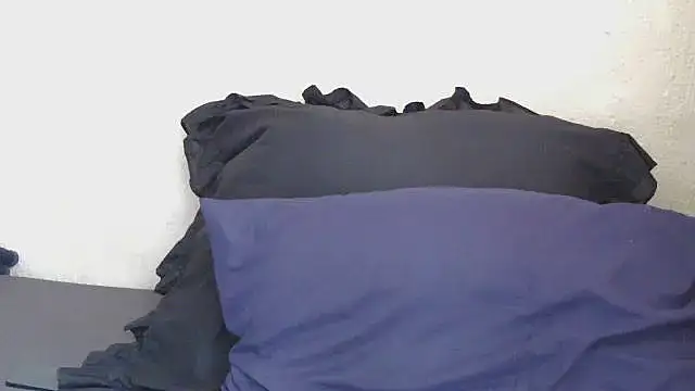 Snapshot of YumPeaches chatting on 27, 2, 2026 YumPeaches online show from 27, 2, 2026