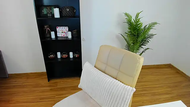khloe starrr online show from 1, 6, 2026