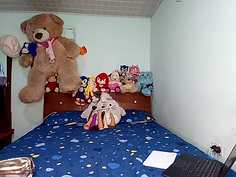 Snapshot of Elii_petit chatting on 30, 3, 2026 Elii petit online show from 30, 3, 2026