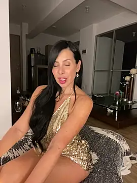 Snapshot of caritoo21 chatting on 15, 7, 2026 caritoo21 online show from 15, 7, 2026