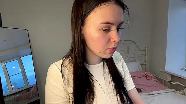 Snapshot of Salamandravantelo chatting on 7, 3, 2026 Salamandravantelo online show from 7, 3, 2026