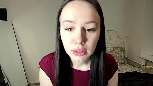 Snapshot of Salamandravantelo chatting on 9, 3, 2026 Salamandravantelo online show from 9, 3, 2026