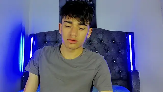 Noir Sebas online show from 13, 3, 2026