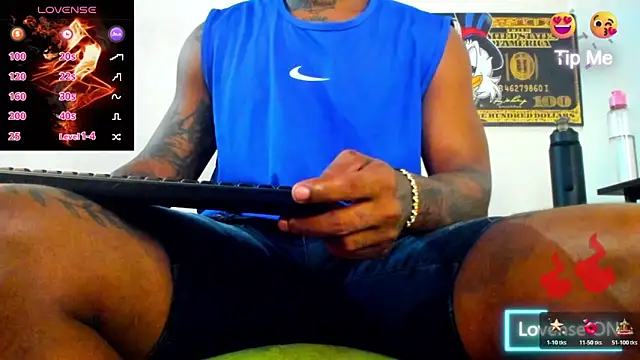 Snapshot of ZIANY_25CM chatting on 24, 3, 2026 ZIANY 25CM online show from 24, 3, 2026