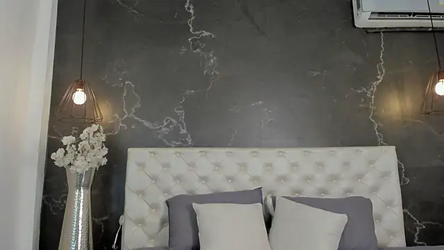 Samantha Dupre online show from 3, 3, 2026