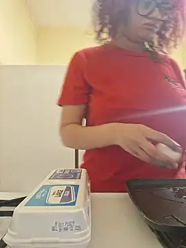 VelvetVixen 735 online show from 18, 2, 2026