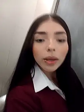 Gatita Only17 online show from 13, 2, 2026