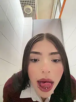 Gatita Only17 online show from 10, 3, 2026