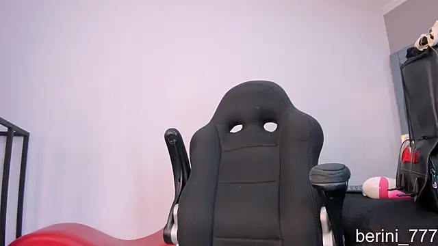 Snapshot of ElektraBomdans chatting on 14, 2, 2026 ElektraBomdans online show from 14, 2, 2026