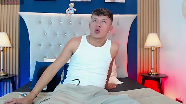 Dark Nico online show from 20, 2, 2026