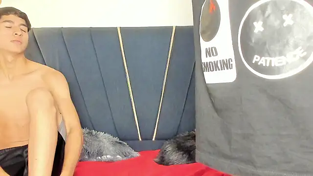 Snapshot of kleiver_cum18 chatting on 21, 2, 2026 kleiver cum18 online show from 21, 2, 2026