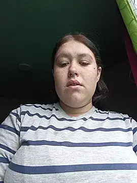 Snapshot of Freckless_ chatting on 7, 8, 2026 Freckless online show from 7, 8, 2026