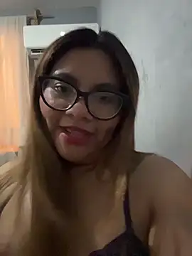 Snapshot of ludmila_x chatting on 3, 3, 2026 ludmila x online show from 3, 3, 2026