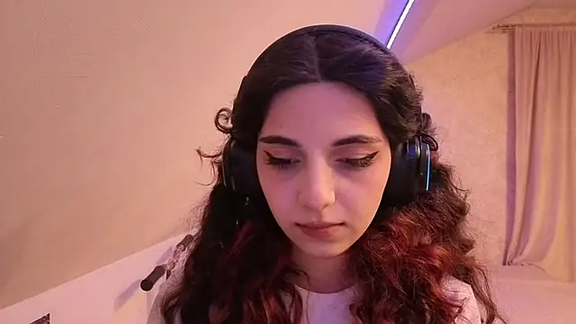 Blissmissataeses online show from 17, 2, 2026