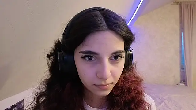 Blissmissataeses online show from 18, 2, 2026